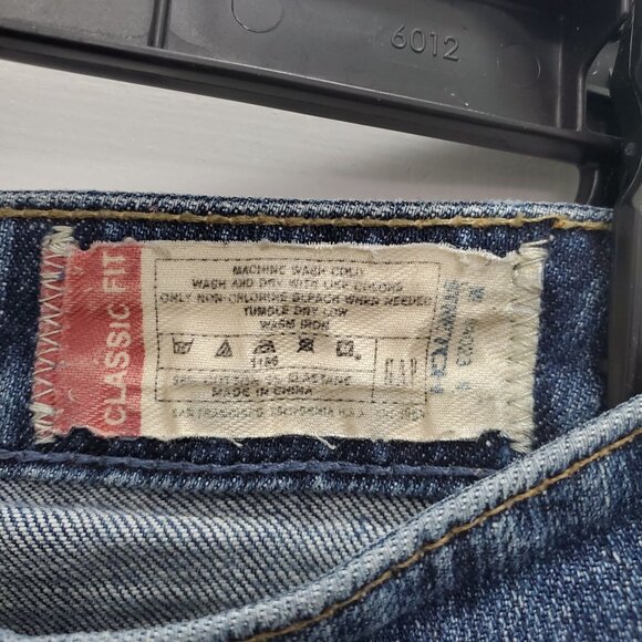 GAP 1969 Women's Y2K Classic Fit Medium Wash Distressed Bootcut Leg Jeans Sz 2A - Picture 3 of 6